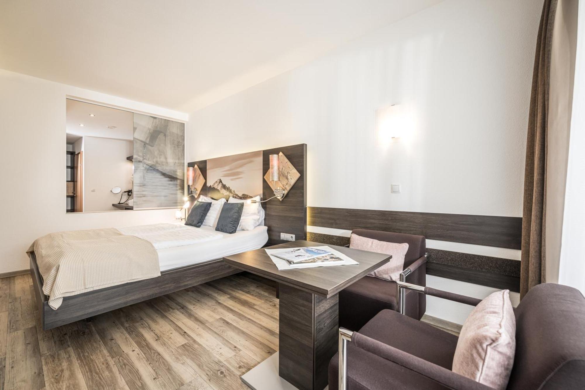Zum Senner Suites Zillertal (Adults Only) Schlitters Exterior foto